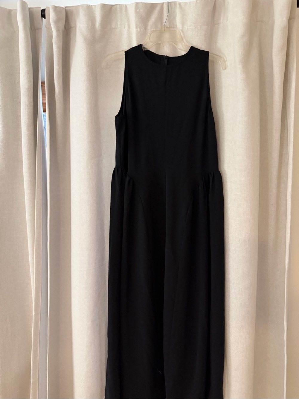 SHEIN Black Sleeveless Maxi Dress